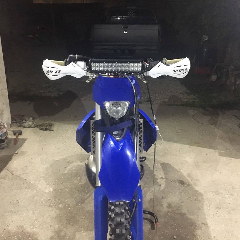 Husaberg TE300 - Barra LED B2 72W